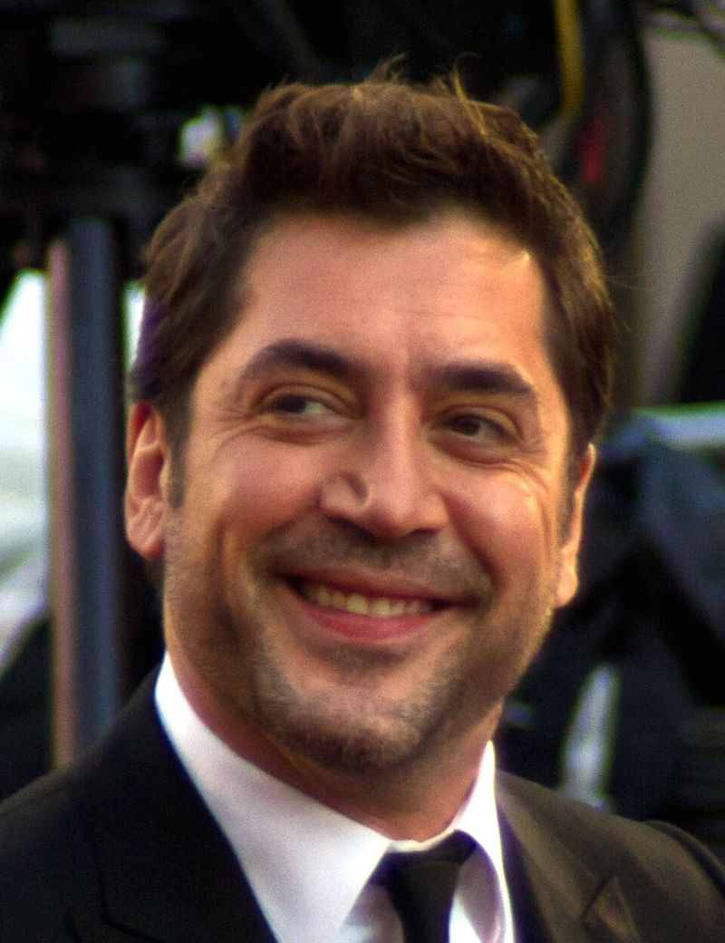 Javier Bardem – Anton Chigurh (No Country for Old Men)