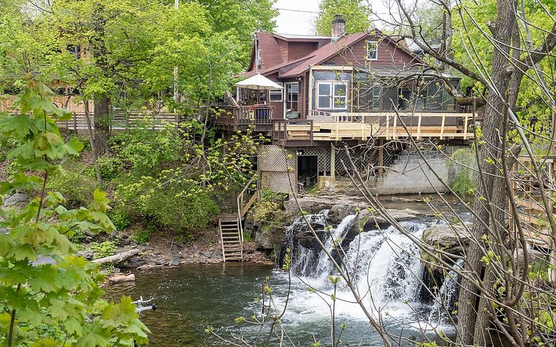 Woodstock Waterfall Park Off Tannery Brook