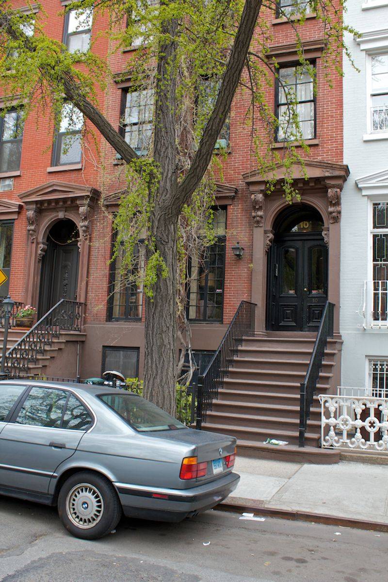 The Cosby Show - The Huxtable Brownstone's Basement Labyrinth