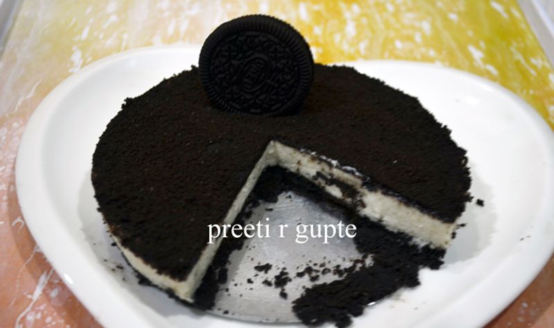 No-Bake Oreo Cheesecake