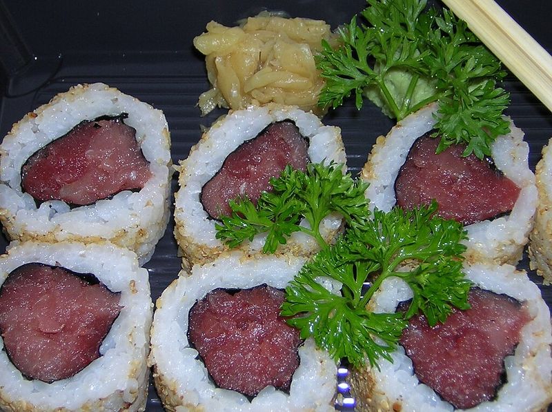 Tight And Even Maki Rolls