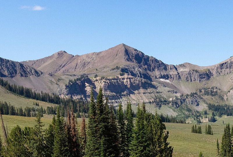 Hiking the Beartooth Mountains