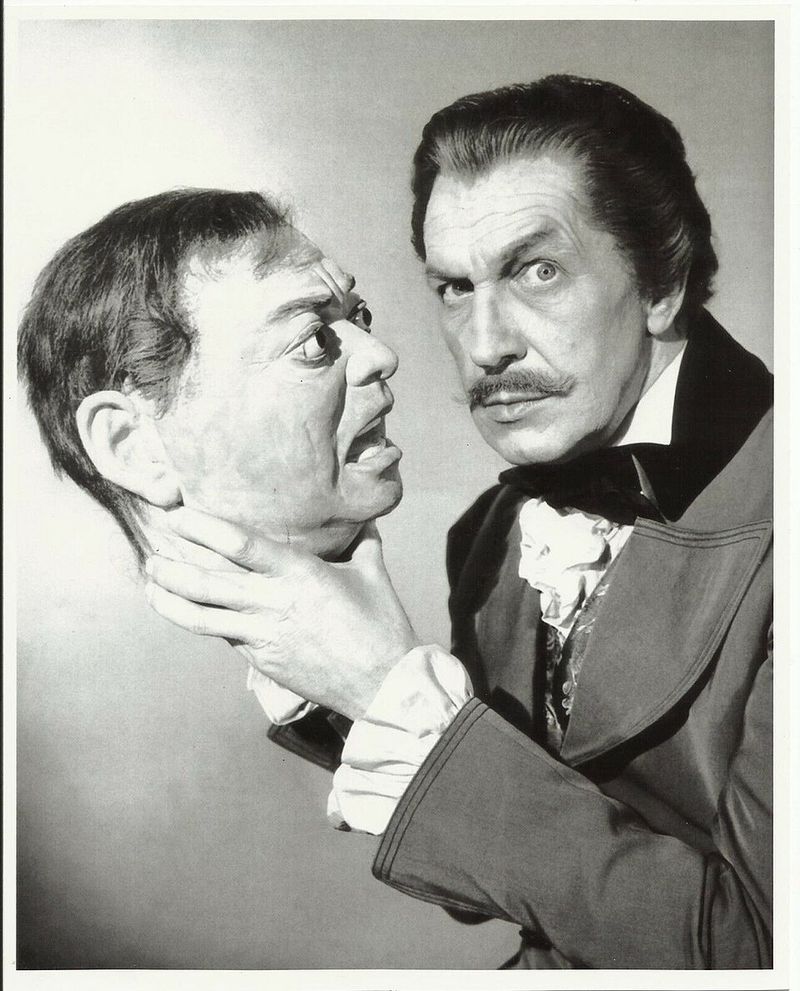Peter Lorre – Joel Cairo (The Maltese Falcon)