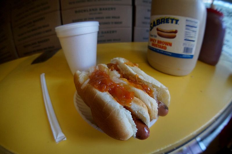 Gray's Papaya – New York, New York