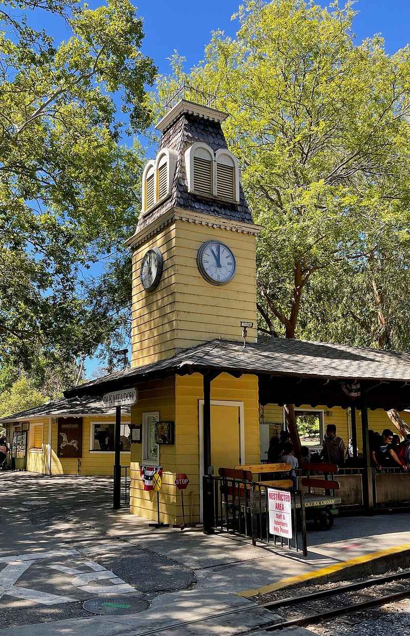 Oak Meadow Park & Billy Jones Wildcat Railroad - Family Favorite