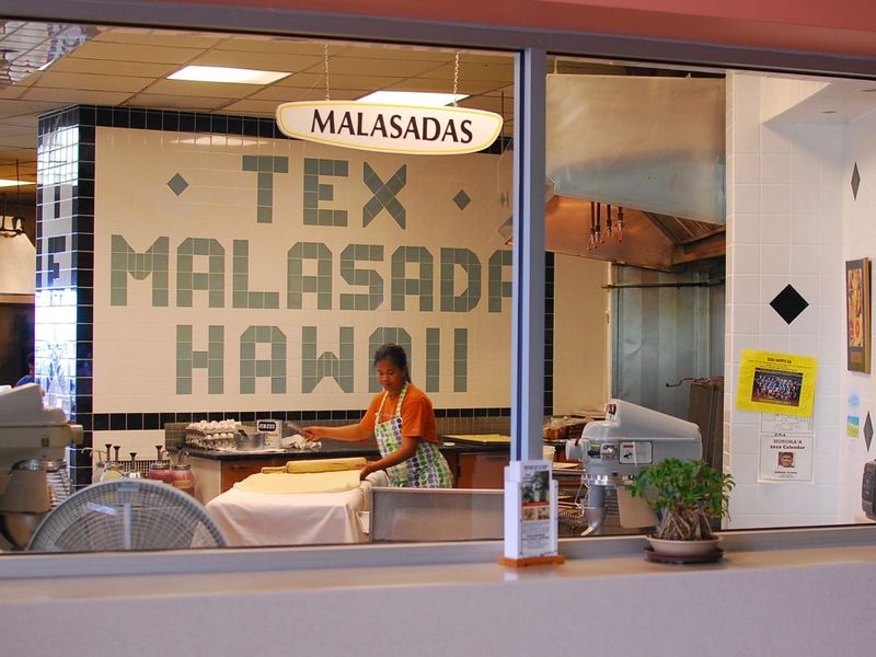 Tex Drive Inn - Malasada Mecca