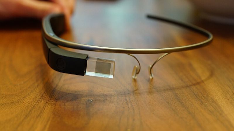 Google Glass (2013–15 Consumer)