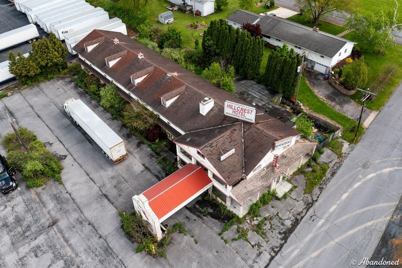 Hillcrest Hotel - Bedford's Roadside Ghost