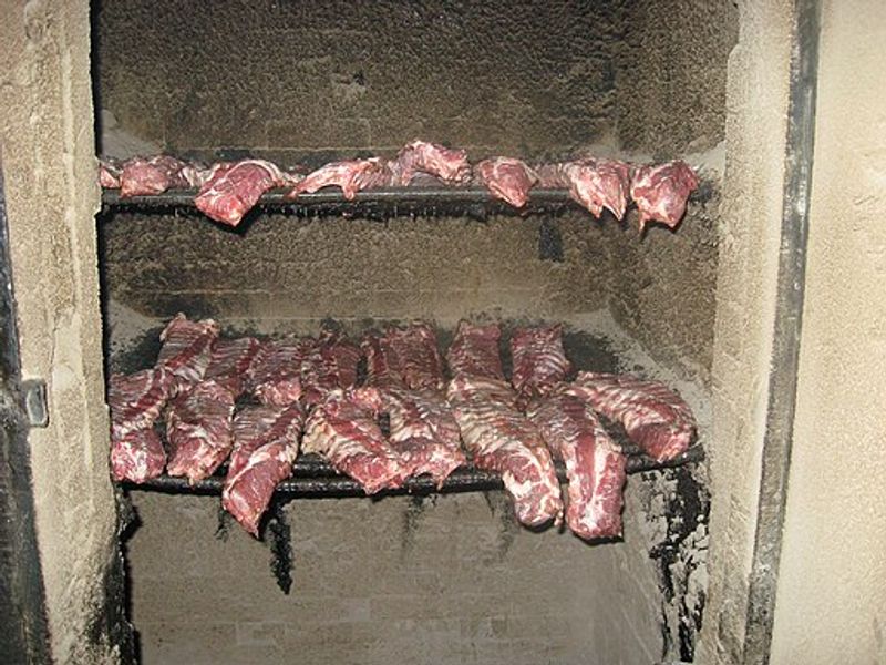 Memphis: Barbecue Ribs Royalty
