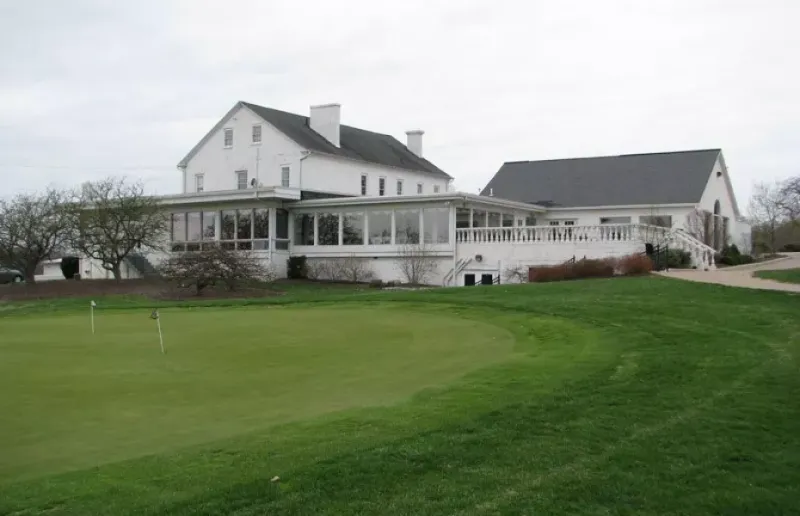 Snow Hill Country Club in New Vienna