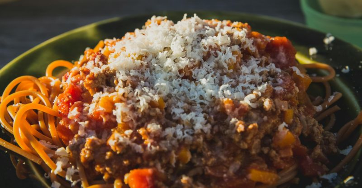 One-Pan Creamy Beef Pasta Is The Weeknight Dinner That Does It All