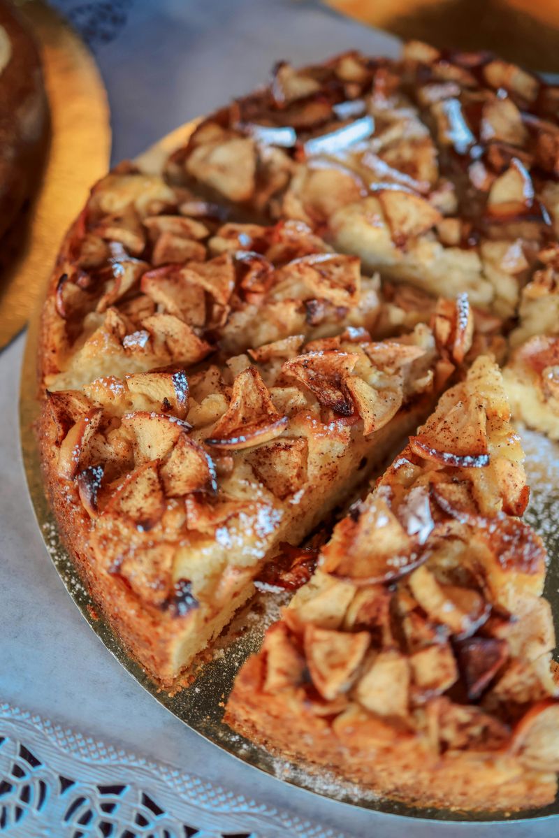Salted Caramel Apple Dump Cake