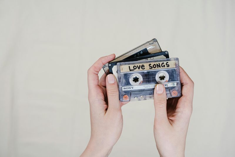 Cassette Tapes – Handmade Mixtapes Of Love, Heartbreak, Or Summer Jams