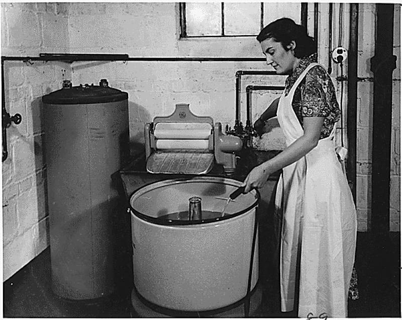Washing Clothes with Washboards and Wringers