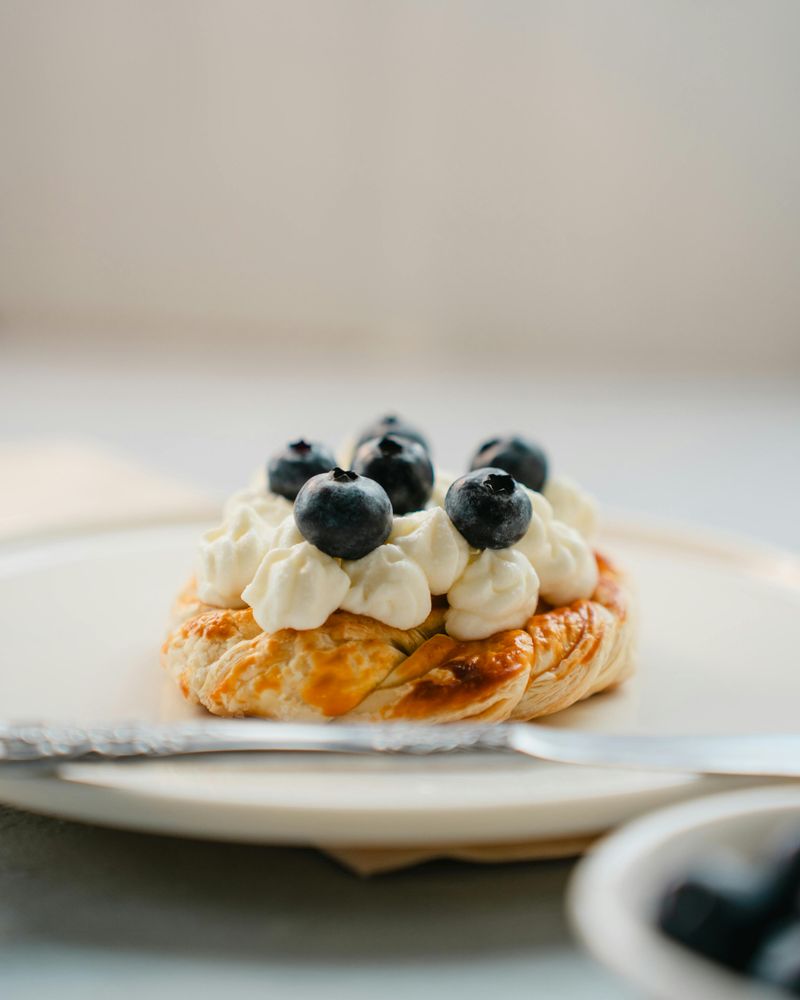 Blueberry Cream Puffs
