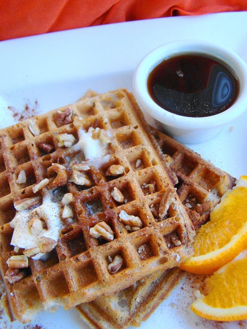 Vegan Pumpkin Pie Waffles