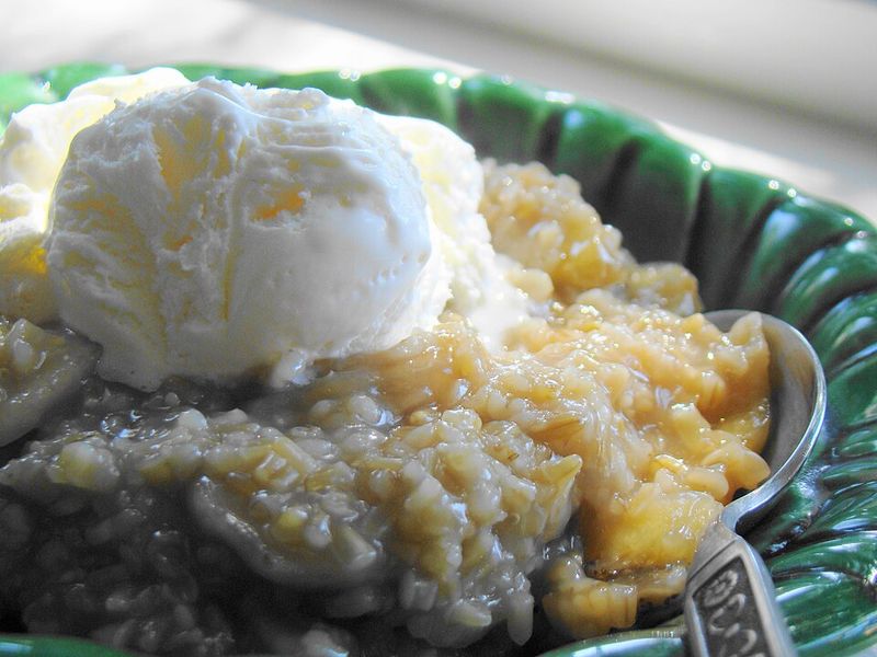 Tropical Coconut Mango Oats