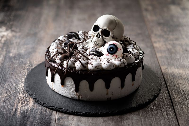 Halloween Skull Cakes