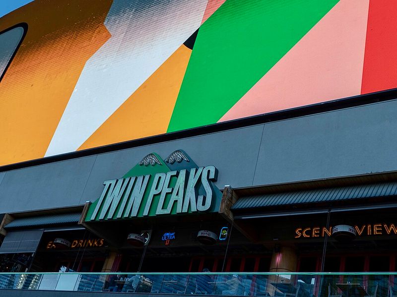 Twin Peaks