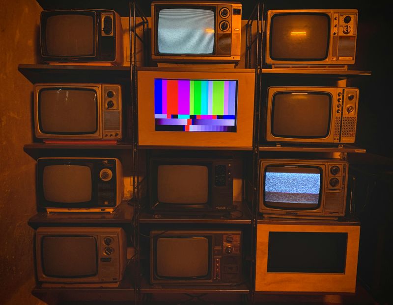 TV Stations Signing Off With Test Patterns