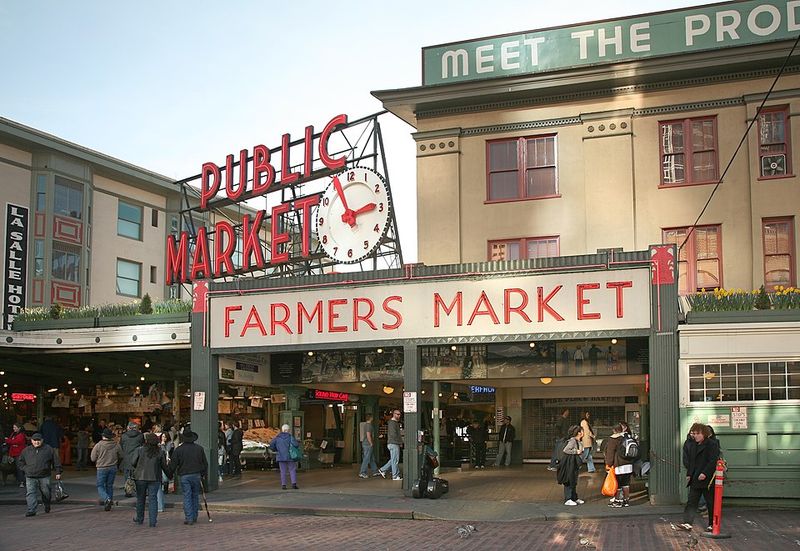 Pike Place Market (Seattle, WA)