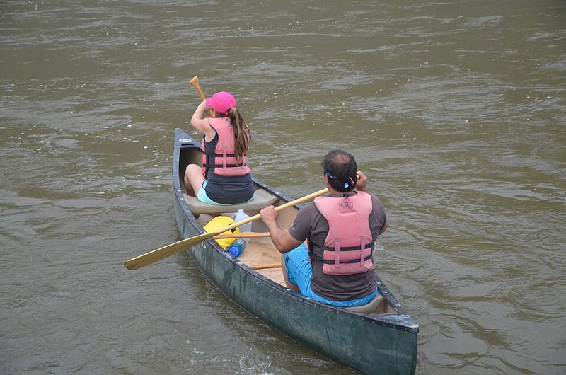 Canoeing the Missouri River Breaks