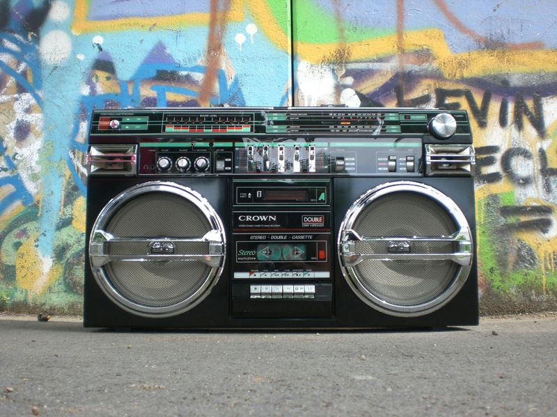 Boom Boxes – Shoulder-Mounted Music Powerhouses