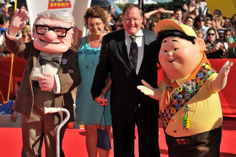 Up (2009) - Wordless Life-Through-Love Montage
