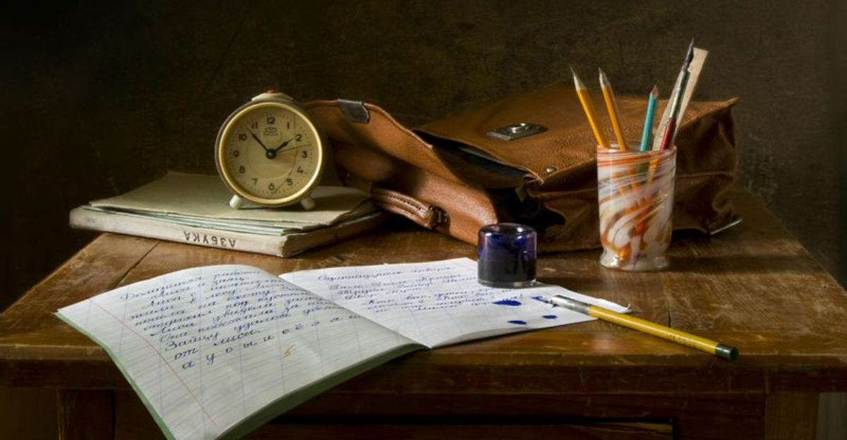 The Autumn Reading List Of 20 Books That I’d Hand To Every Book Lover I Know