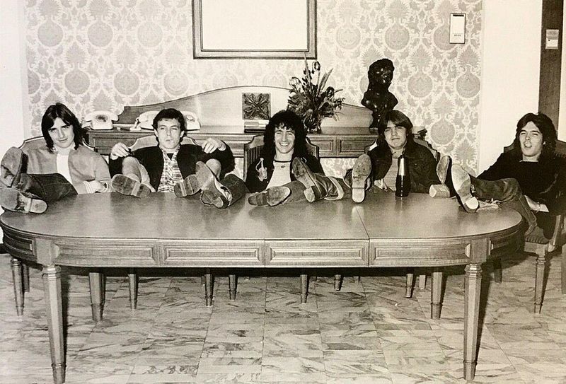 AC/DC
