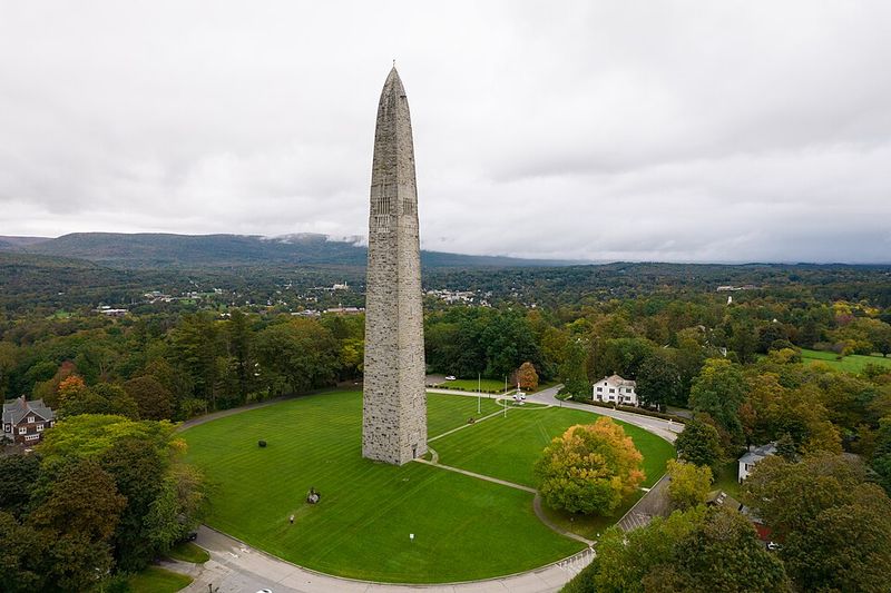 Bennington Battle Monument: Touching the Sky