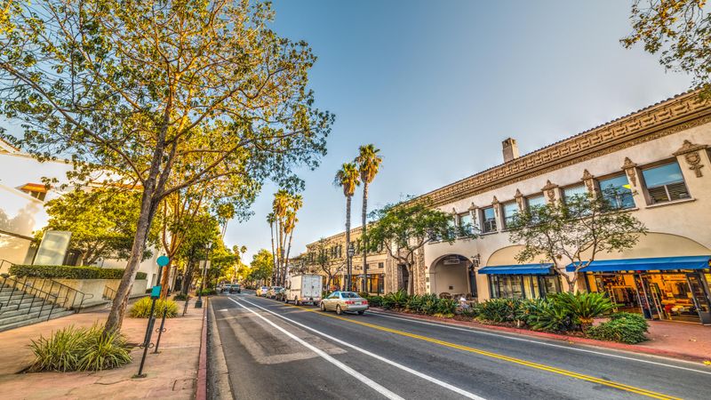 State Street Promenade (Downtown Santa Barbara)