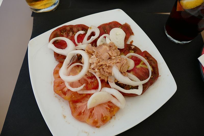 Tomato & Tuna Salad
