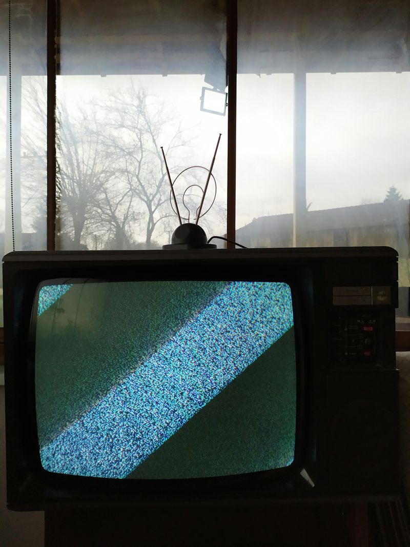 Adjusting TV Antennas For Better Reception