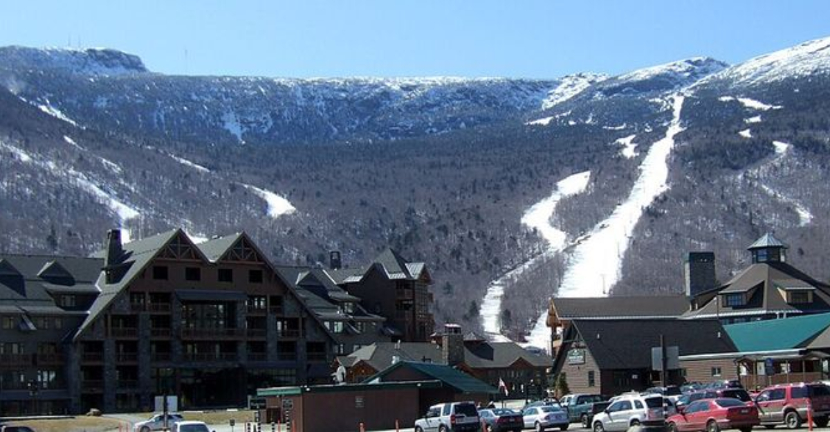 Vermont’s Legendary Highway Cuts Through 216 Miles Of Pure New England Magic