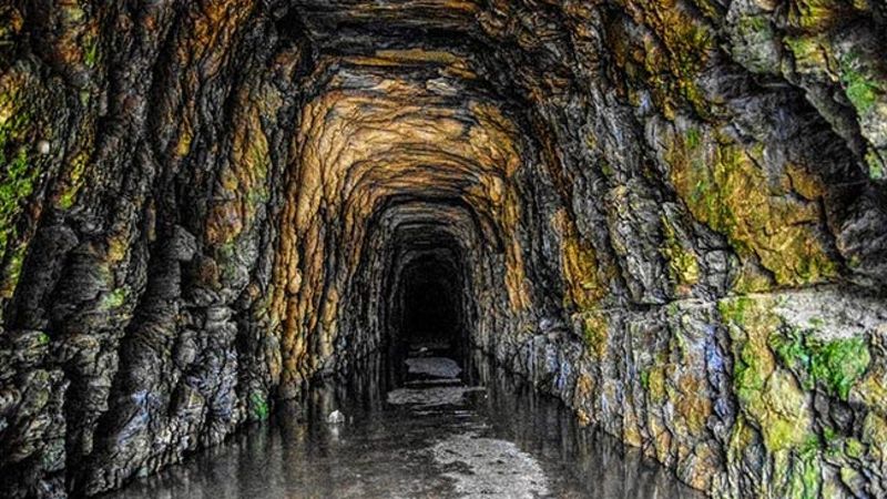 Stumphouse Tunnel Connection