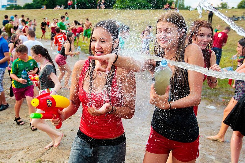 Having Neighborhood Water Balloon Fights