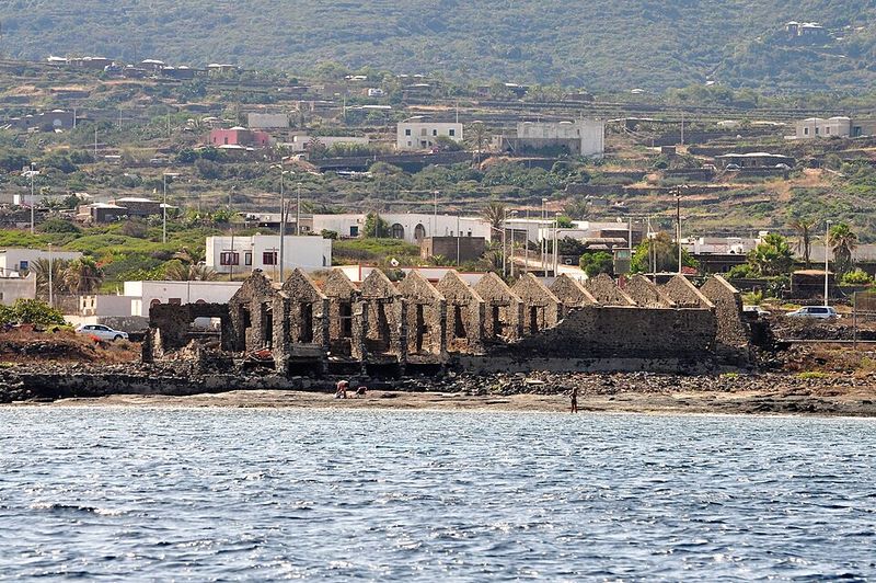 Best Times to Visit This Volcanic Paradise