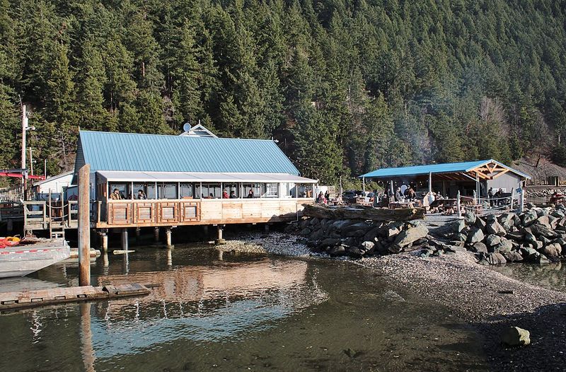 Taylor Shellfish Oyster Bar