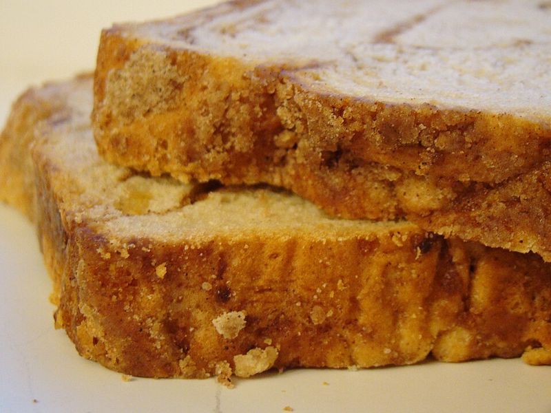 Apple Cinnamon Bread