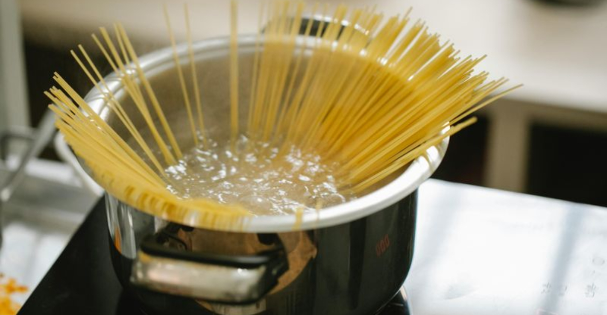 10 Splash-Worthy Cooking Tricks That’ll Change How You Use Water Forever