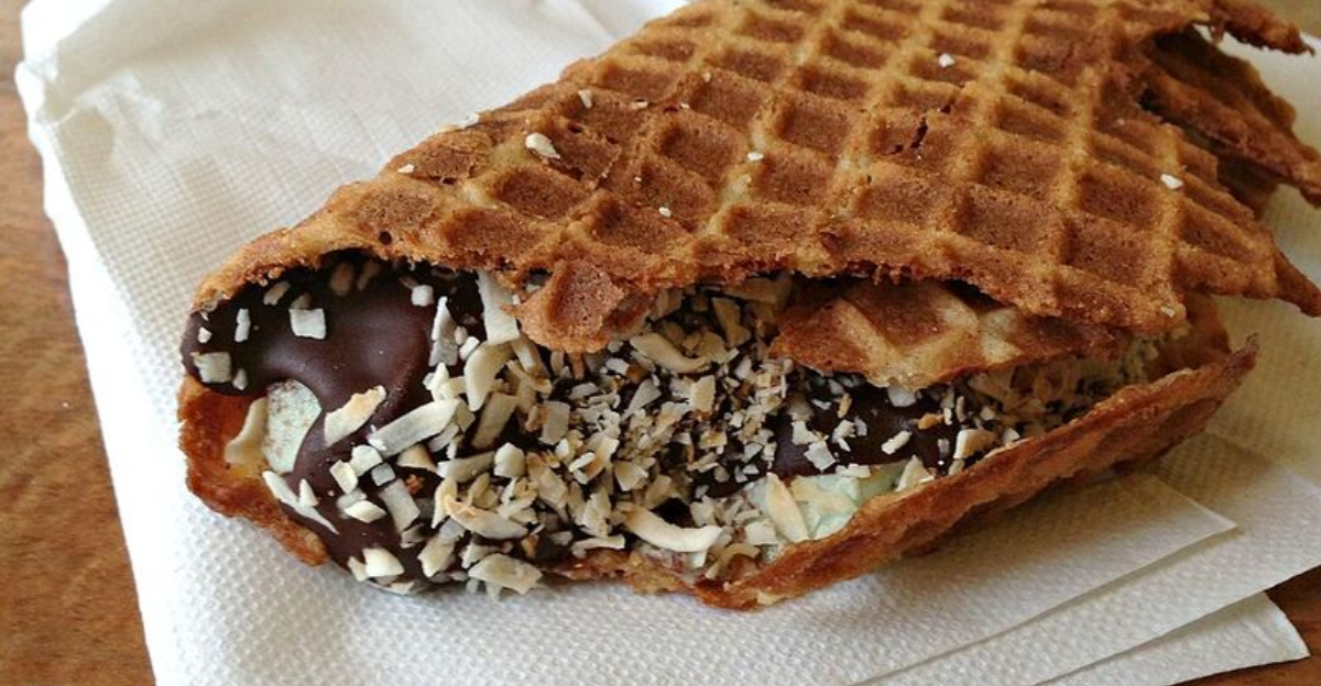 10 Taco Bell Throwback Menu Items From The 1990s You Might Have Forgotten