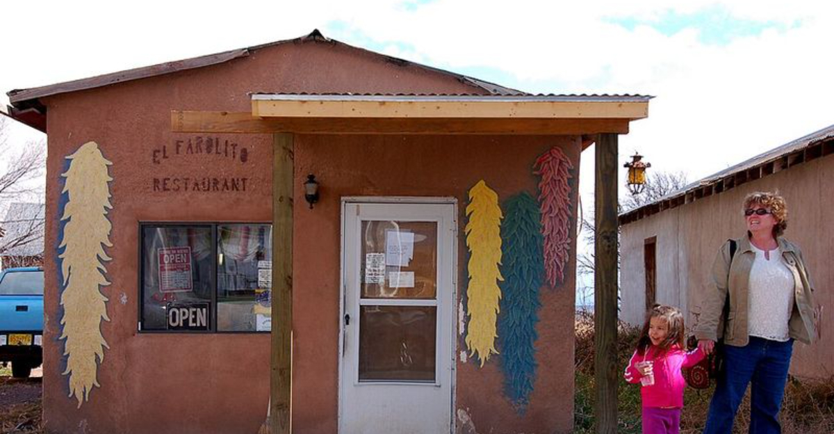 12 Compact Restaurants With Seriously Bold Taste