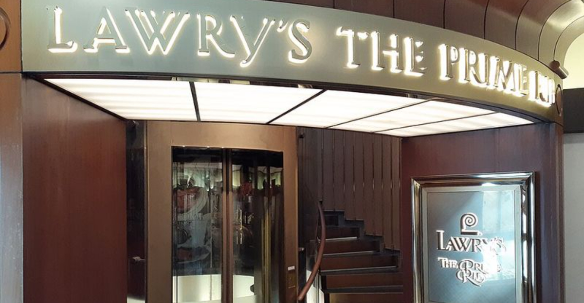 13 American Steakhouses With Decades Of Stories Behind Them