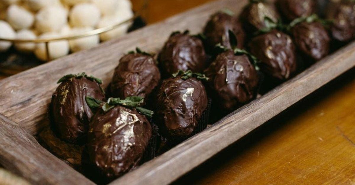 17 Dark Chocolate Desserts So Good They Should Be Illegal