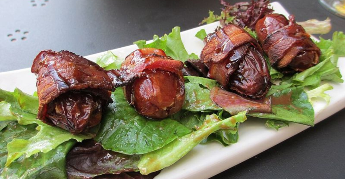 19 Groovy Recipes For A 1970s Cocktail Party