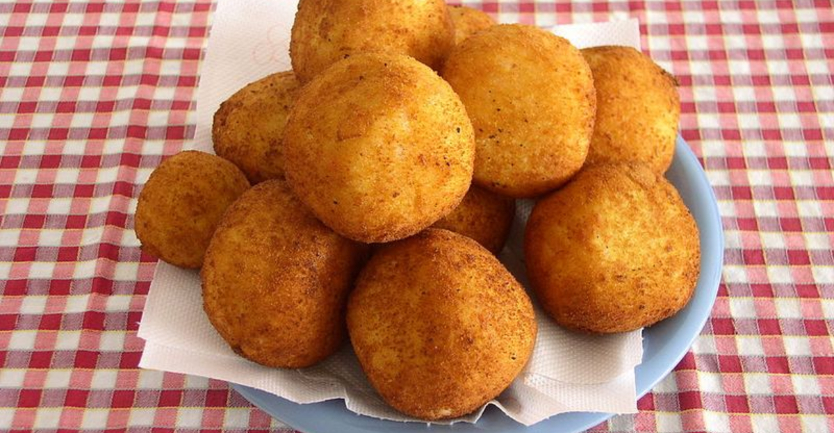 20 Of The World’s Most Beloved Savory Fried Foods