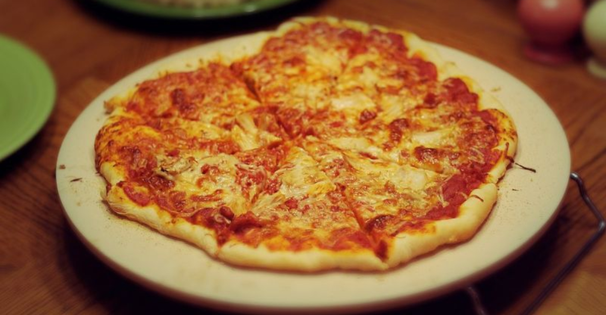 25 Genius Pizza Hacks That Will Change The Way You Bake