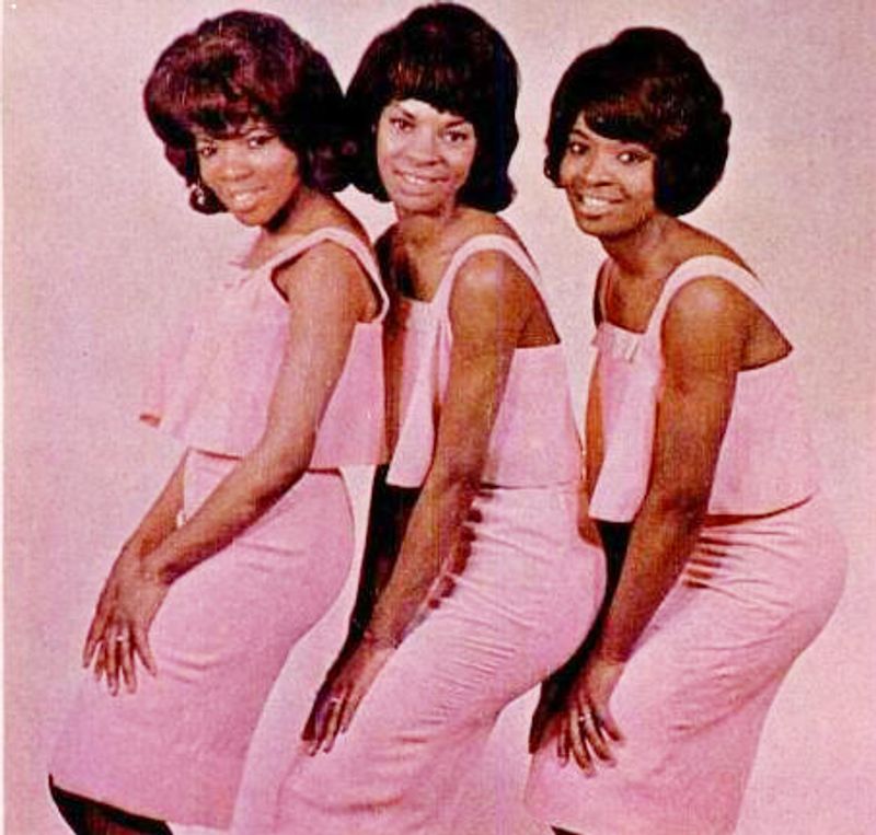 Dancing In The Street – Martha And The Vandellas