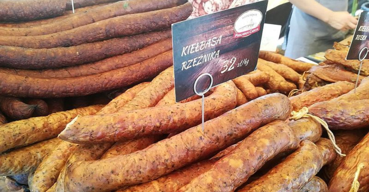 6 Ways Bratwurst And Kielbasa Set Themselves Apart